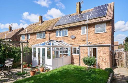 Seaford Casa | Host & Stay - Bodiam Close