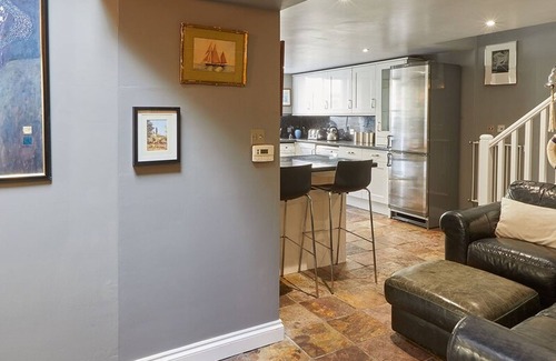 Staithes Casa | Host Stay Brunswick Cottage