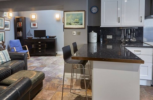 Staithes Casa | Host Stay Brunswick Cottage