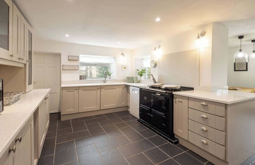 Bassenthwaite Casa | Host & Stay | Castle Hill Cottage