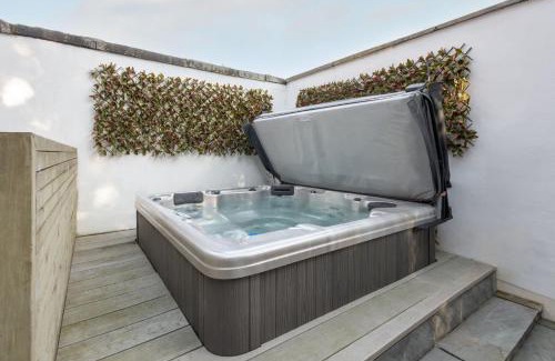 Carlisle Casa | Host & Stay - Chatsworth Townhouse I