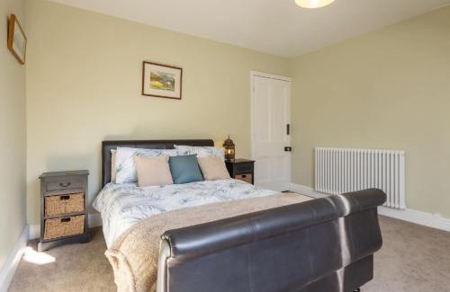 Carlisle Casa | Host & Stay - Chatsworth Townhouse II