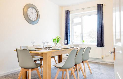Lower Wick Casa | Host & Stay - Chestnut Residence