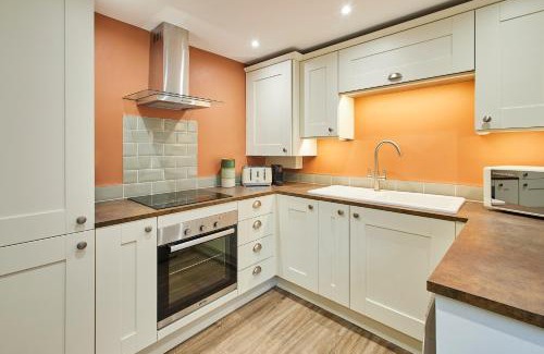 Barnard Castle Casa | Host & Stay - Cinnamon Cottage