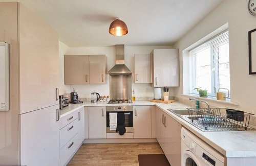 Highnam Casa | Host & Stay | Cornflower Way