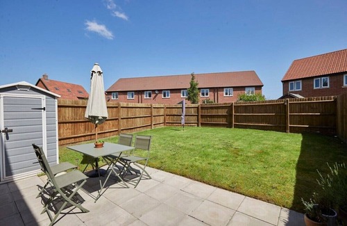 Highnam Casa | Host & Stay | Cornflower Way