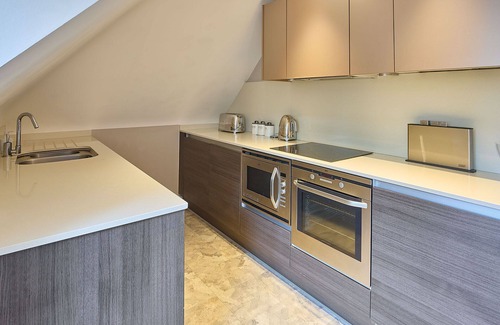 Barnt Green Apartamento | Host & Stay | Danford Court