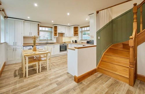 Alne Casa | Host & Stay | Fawcett Cottage