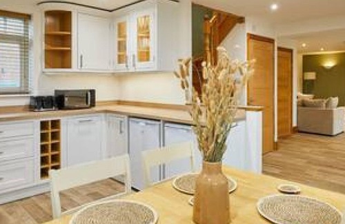 Alne Casa | Host Stay Fawcett Cottage
