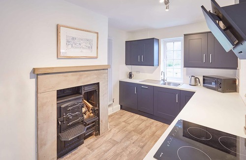 Helperby Casa | Host Stay Gardeners Cottage