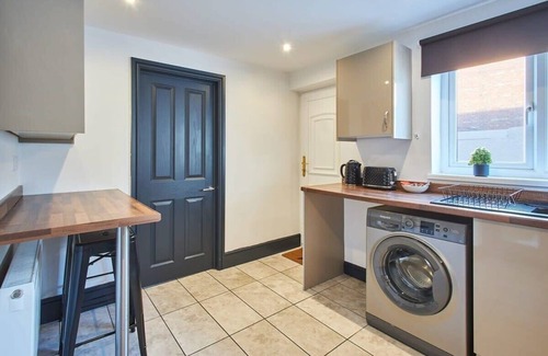 Woodhorn Casa | Host & Stay | North Shore Cottage
