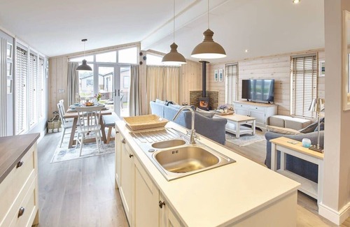 Runswick Bay Cabina | Host & Stay | Puffin's Rest