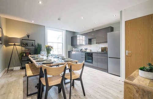 Georgian Quarter Apartamento | Host & Stay | Georgian Quarters @ Canning III & IV