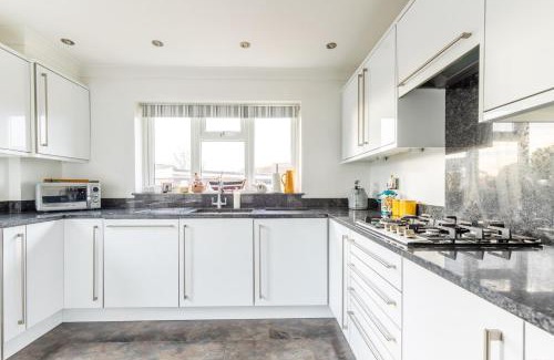 Mundesley Casa | Host & Stay - Gorse Cottage