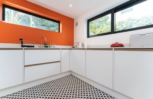 Brighton Casa | Host & Stay | Grove Townhouse
