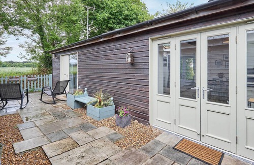 Happisburgh Casa | Host & Stay | Kestrel Cottage