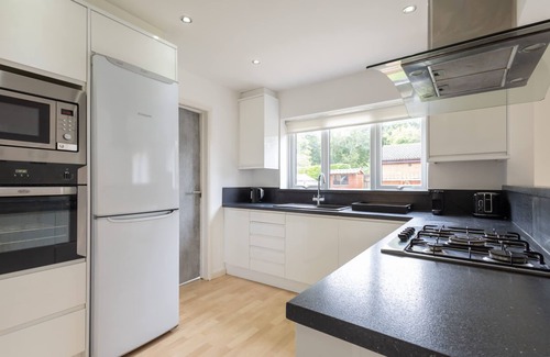 Peterborough Casa | Host Stay Lingwood Park