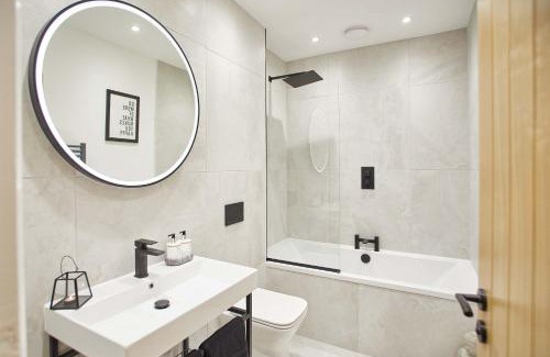 West Cliff Apartamento | Host & Stay - Little Acorn Apartment