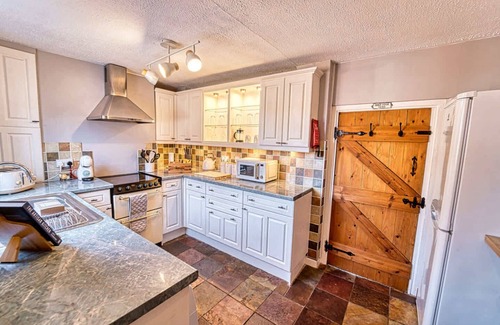 Worcester Casa | Host & Stay | London Road Cottage