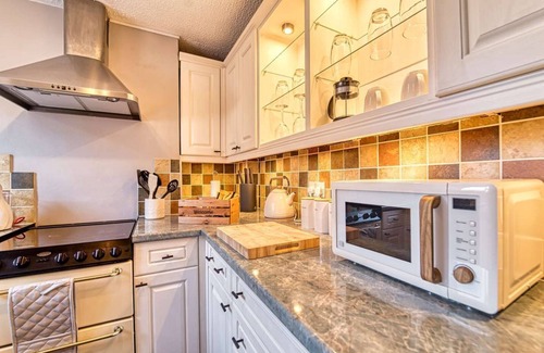 Worcester Casa | Host & Stay | London Road Cottage