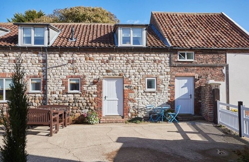 Sewerby Casa | Host & Stay | Low Barn Cottage