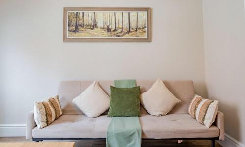 Ashbourne Casa | Host & Stay - Mayfield House