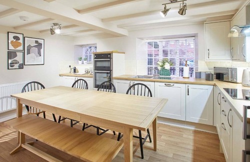 Lythe Casa | Host Stay Middle Farmhouse