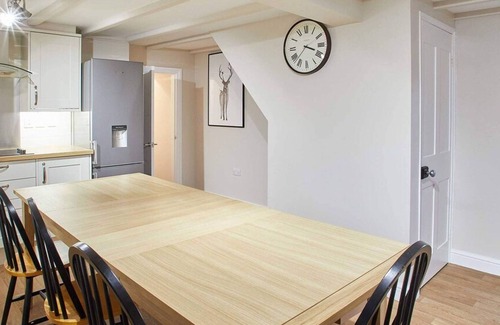 Lythe Casa | Host Stay Middle Farmhouse