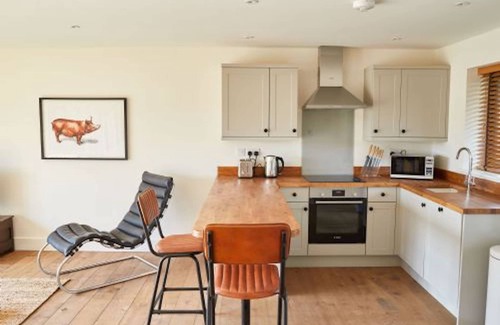 Castle Acre Casa | Host & Stay | Number Two, PigLets