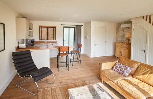 Castle Acre Casa | Host & Stay | Number Two, PigLets