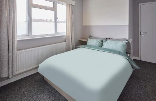 Lower Wick Casa | Host & Stay - Oldbury Road
