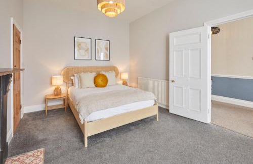 Blyth Casa | Host & Stay - Park House