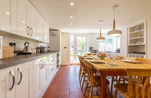 Bacton Casa | Host & Stay - Pilgrims Rest