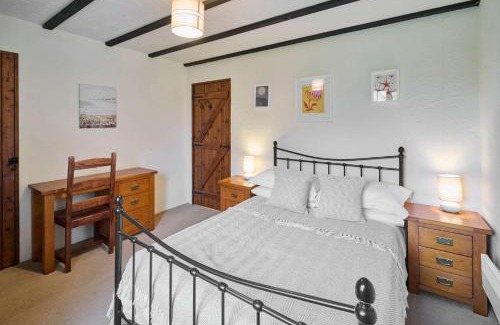 North Buckland Casa | Host & Stay - Providence Cottage