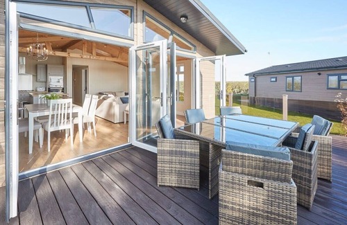 Runswick Bay Cabina | Host & Stay | Salt & Seaweed