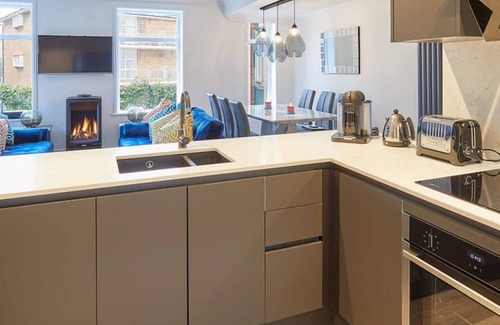 Saltburn-by-the-Sea Casa | Host Stay Sandside Beach House