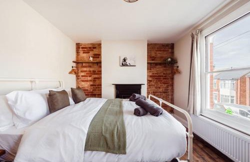 Ipswich Casa | Host & Stay - Sherrington Road Abode