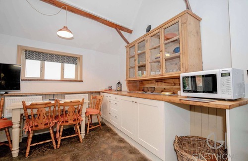 Broughton Hackett Casa | Host & Stay | Snodsbury Barn