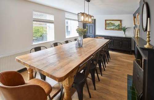 Richmond Casa | Host & Stay - The Old Brewery
