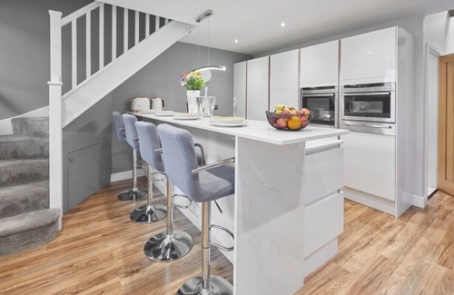 Scarborough Casa | Host & Stay | The Old Jail Barber's Shop