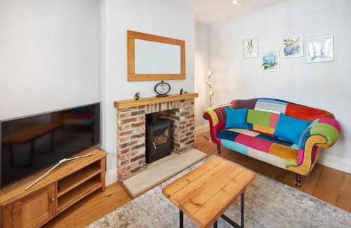Pickering Casa | Host & Stay - The Old School House