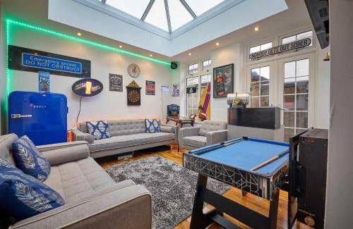 Tynemouth Casa | Host & Stay - The View Old Coastguard Cottage