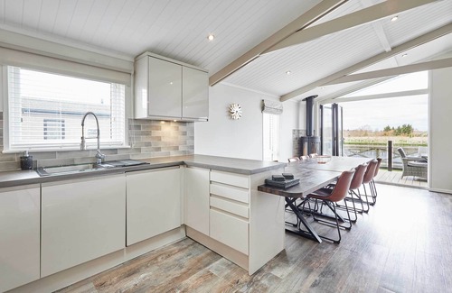 Carlton-in-Cleveland Chalet De Esquí | Host & Stay | Transporter Lodge