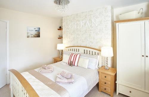 Hinderwell Apartamento | Host & Stay - View Point Apartment