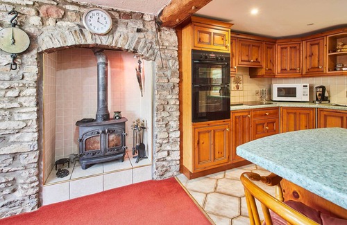 Wotton-under-Edge Casa | Host & Stay | Windles