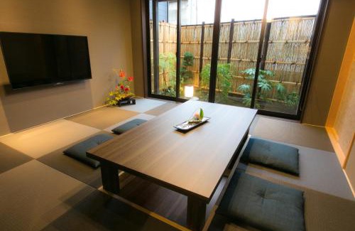 Shimogyo Casa | Hosta Umekoji Miyabi