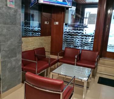 La Coruna Hotel | Hostal Adelia