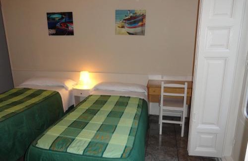 Chueca Casa | Hostal Alistana