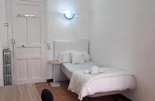 Centro Casa | Hostal Alonso No Limit Madrid
