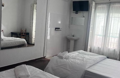 Centro Casa | Hostal Alonso No Limit Madrid
